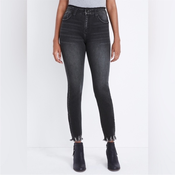 KanCan Charcoal Distressed Skinny Jeans - Picture 12 of 12